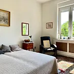 Lejlighed With Terrace Overlooking The Park Budapest