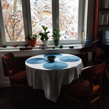 Daire With Terrace Overlooking The Park *