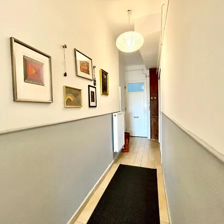 Appartamento With Terrace Overlooking The Park